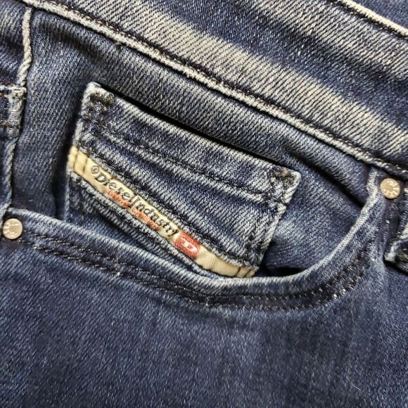 Diesel Doris-B Super Slim Bootcut Jeans, W29 made in Italy - Picture 4 of 15